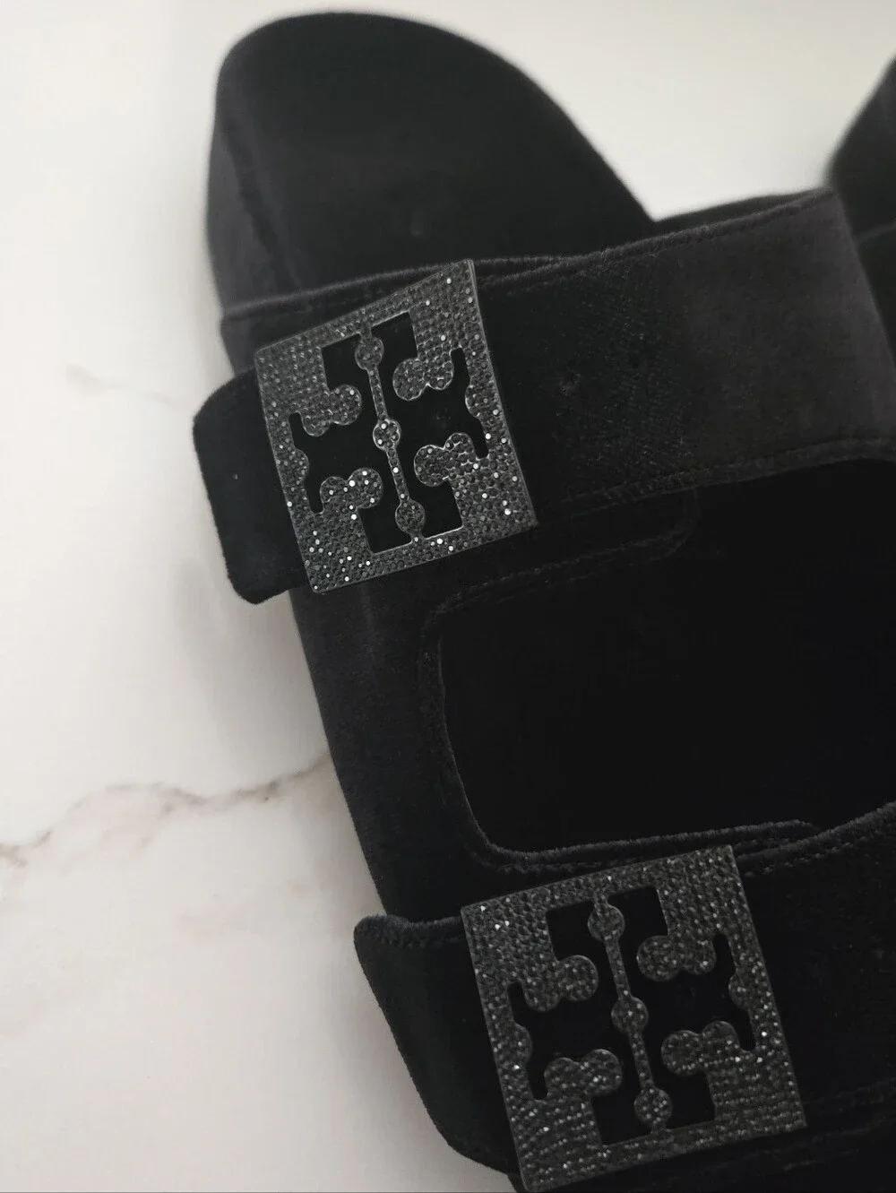 NWT Tory Burch Mellow Pave Slides - Black